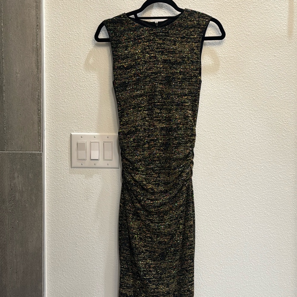 Halston Sparkly midi dress ruched
